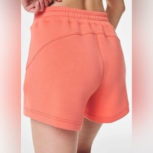 NWT | Spanx | Airessentials 6” short | Sunset Peach | XS